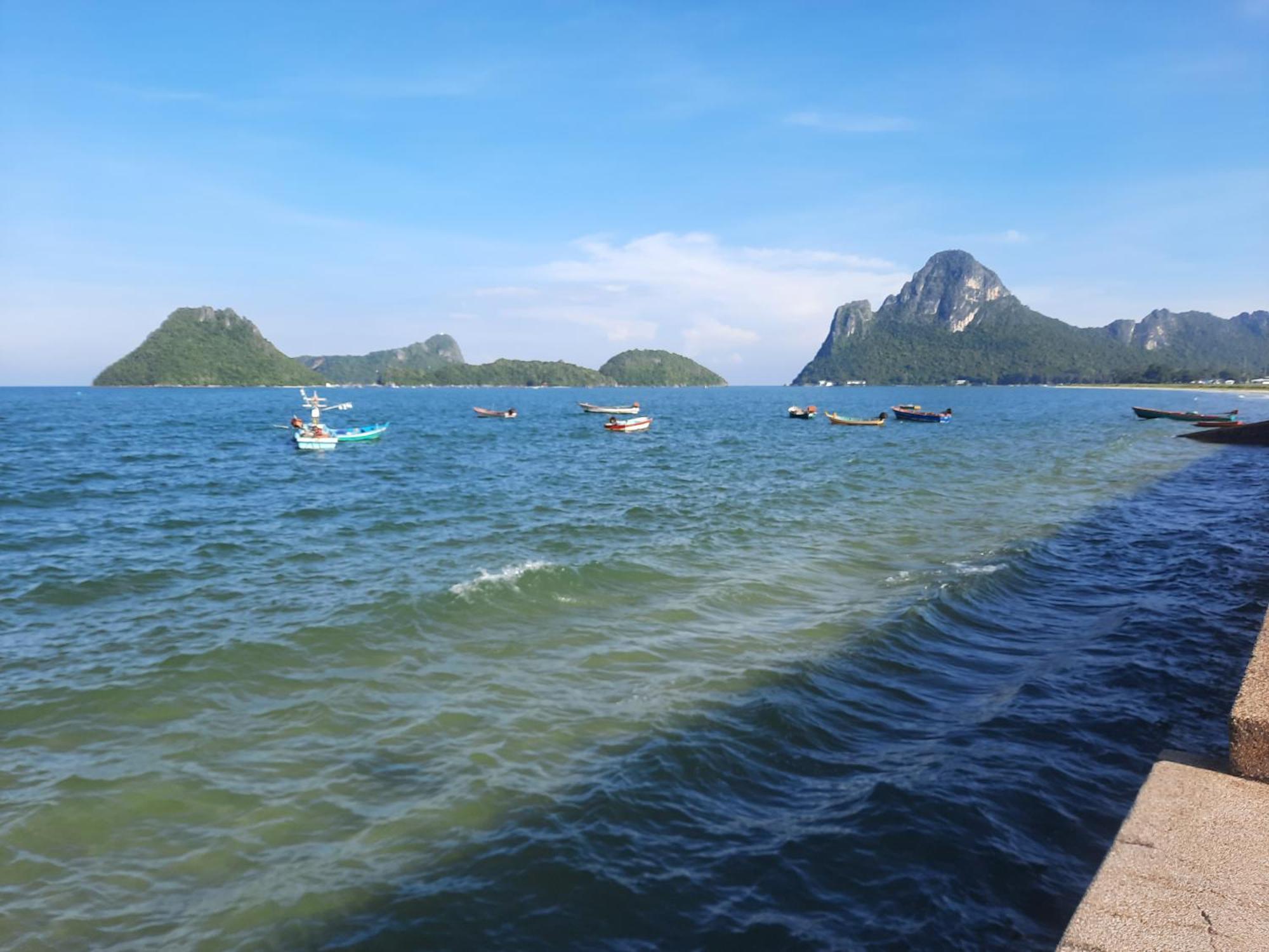 Thaimex Cafe & Homestay Backpackers- Adults Only Prachuap Khiri Khan Buitenkant foto