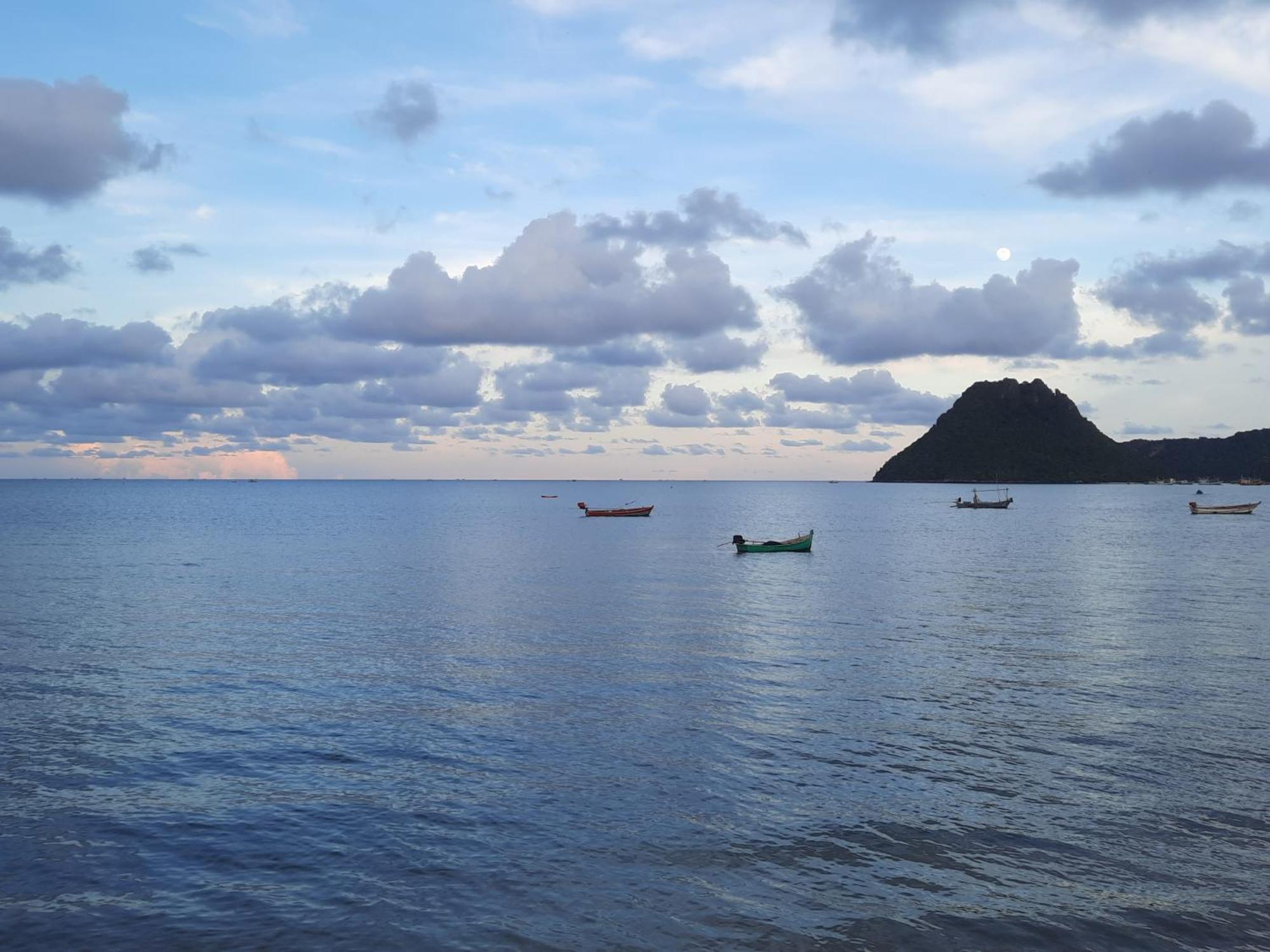 Thaimex Cafe & Homestay Backpackers- Adults Only Prachuap Khiri Khan Buitenkant foto