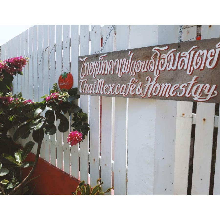 Thaimex Cafe & Homestay Backpackers- Adults Only Prachuap Khiri Khan Buitenkant foto