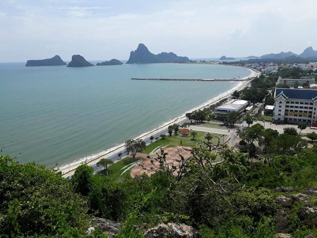 Thaimex Cafe & Homestay Backpackers- Adults Only Prachuap Khiri Khan Buitenkant foto